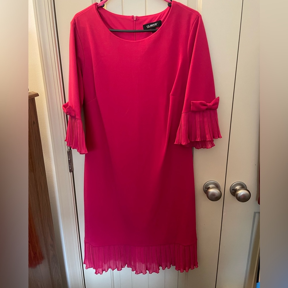 Size: 12 Pink Midi Dress
